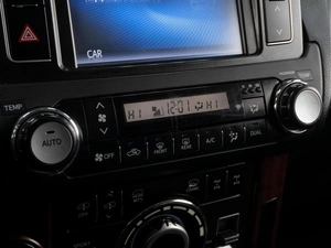 Внедорожник Toyota Land Cruiser Prado 2014 года, 3499000 рублей, Тюмень