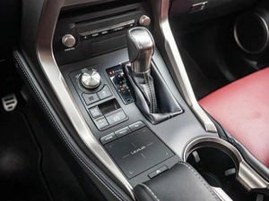 Внедорожник Lexus NX 2018 года, 3230000 рублей, Краснодар