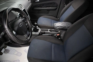 Хетчбэк Ford Focus 2006 года, 469000 рублей, Оренбург