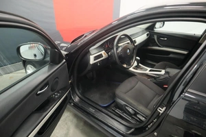 Седан BMW 3 серии 2011 года, 1250000 рублей, Курск