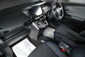 Минивэн Toyota Wish 2010 года, 1259000 рублей, Тюмень