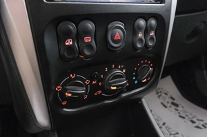 Седан Nissan Almera 2015 года, 999000 рублей, Красноярск