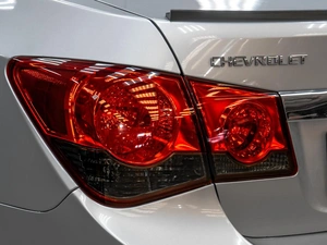 Седан Chevrolet Cruze 2012 года, 679000 рублей, Тюмень