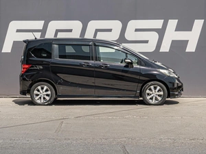 Минивэн Honda Freed 2010 года, 1150000 рублей, Краснодар