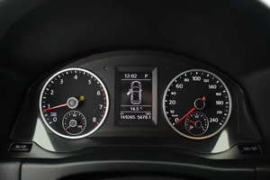 Внедорожник Volkswagen Tiguan 2016 года, 1750000 рублей, Обнинск