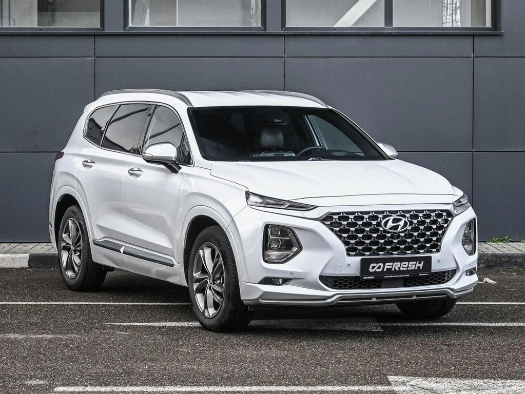 Внедорожник Hyundai Santa Fe 2019 года, 3549000 рублей, Кирилловка
