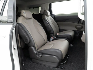 Минивэн Kia Carnival 2025 года, 6098999 рублей, Москва