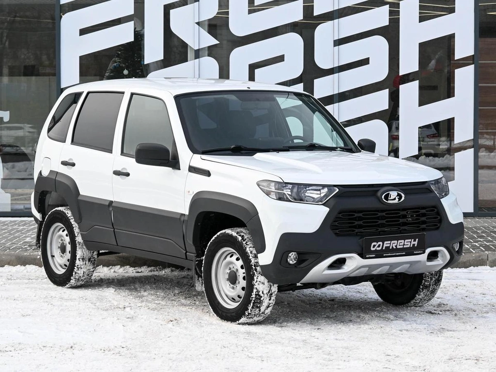 Внедорожник ВАЗ (LADA) Niva Travel 2024 года, 927000 рублей, Волгоград