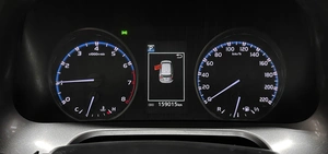 Внедорожник Toyota RAV4 2017 года, 2497000 рублей, Красноярск