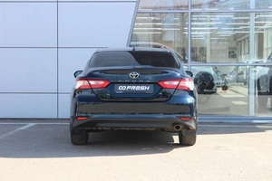 Седан Toyota Camry 2018 года, 2290000 рублей, Ярославль