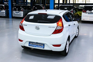 Хетчбэк Hyundai Solaris 2013 года, 897000 рублей, Солонцы