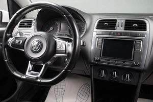 Седан Volkswagen Polo 2019 года, 1199000 рублей, Оренбург