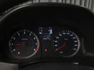 Седан Hyundai Solaris 2015 года, 819000 рублей, Ставрополь