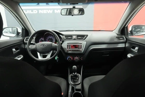 Хэтчбек Kia Rio 2012 года, 1085000 рублей, Курск