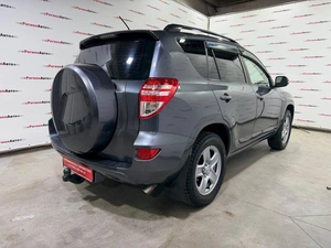 Внедорожник Toyota RAV4 2011 года, 1395000 рублей, Красноярск