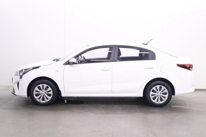 Седан Kia Rio 2021 года, 1785000 рублей, Брянск