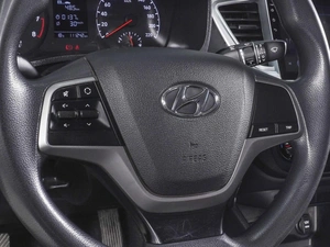 Седан Hyundai Solaris 2019 года, 1150000 рублей, Ростов-на-Дону