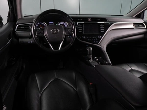 Седан Toyota Camry 2020 года, 2199000 рублей, Воронеж