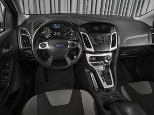 Хетчбэк Ford Focus 2013 года, 829000 рублей, Ставрополь