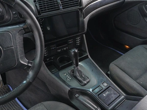 Седан BMW 5 серия 2002 года, 539000 рублей, Сургут