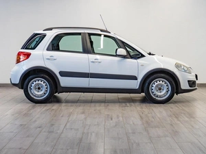 Внедорожник Suzuki SX4 2013 года, 969000 рублей, Саратов