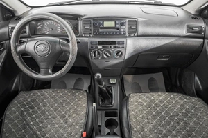 Седан Toyota Corolla 2003 года, 489000 рублей, Барнаул
