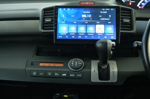 Минивэн Honda Freed 2011 года, 1239000 рублей, Омск