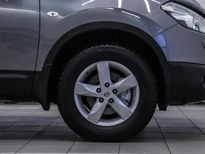 Внедорожник Nissan Qashqai 2013 года, 1330000 рублей, Красноярск