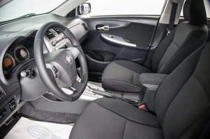 Седан Toyota Corolla 2010 года, 1039000 рублей, Пермь