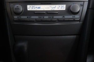 Седан Toyota Camry 2010 года, 1499000 рублей, Омск