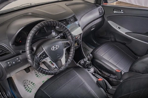 Седан Hyundai Solaris 2013 года, 729000 рублей, Томск