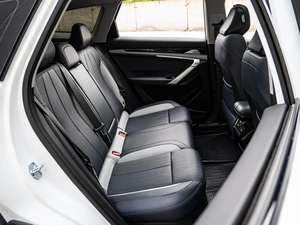 Внедорожник Geely Atlas 2025 года, 2790000 рублей, Краснодар