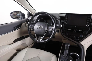 Седан Toyota Camry 2021 года, 3449000 рублей, Пермь