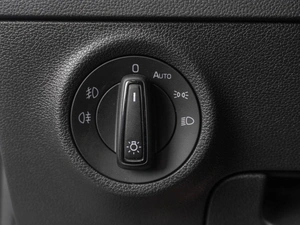 Внедорожник Skoda Karoq 2021 года, 2149000 рублей, Тюмень