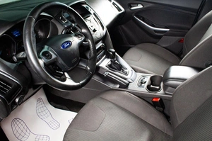 Хетчбэк Ford Focus 2013 года, 1019000 рублей, Сургут