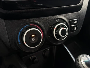Седан Kia Rio 2012 года, 999000 рублей, Орёл