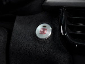 Седан Kia Optima 2016 года, 2055000 рублей, Воронеж