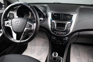 Седан Hyundai Solaris 2016 года, 999000 рублей, Оренбург