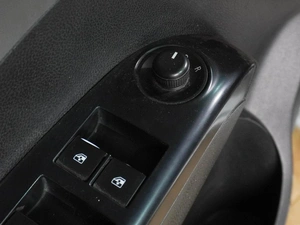 Седан Chevrolet Aveo 2012 года, 549000 рублей, Воронеж