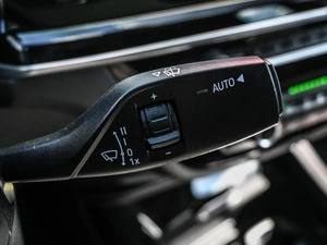 Седан BMW 1 серия 2020 года, 2599000 рублей, Кирилловка
