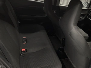 Хетчбэк Toyota Vitz 2019 года, 1030000 рублей, Красноярск