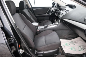 Седан Mazda 3 2010 года, 1029000 рублей, Красноярск