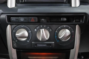 Хетчбэк Toyota Ist 2005 года, 499000 рублей, Новокузнецк