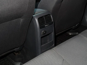 Седан Volkswagen Jetta 2011 года, 730222 рублей, Тверь