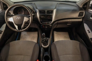 Хетчбэк Hyundai Solaris 2013 года, 639000 рублей, Челябинск