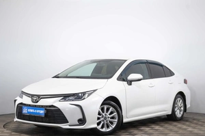 Седан Toyota Corolla 2019 года, 1589000 рублей, Пермь