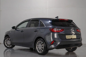 Хетчбэк Kia Ceed 2018 года, 1599000 рублей, Челябинск