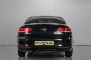 Седан Volkswagen Passat 2015 года, 1519000 рублей, Челябинск
