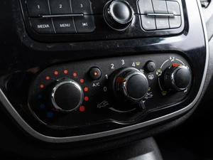 Внедорожник Renault Kaptur 2018 года, 1360000 рублей, Волгоград