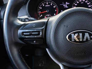 Седан Kia Rio 2018 года, 1329000 рублей, Петрозаводск